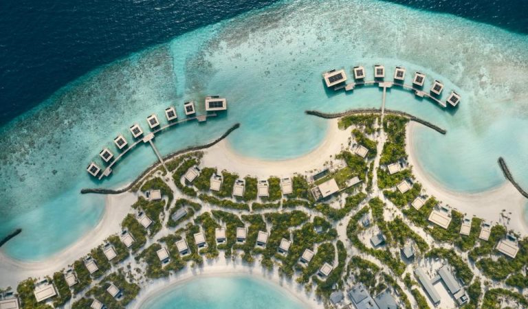 Patina Maldives, Fari Islands - Photo: Patina Maldives