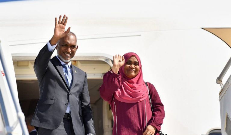 26 November 2023: The President and First Lady depart on an official visit to Türkiye - Photo: President's Office