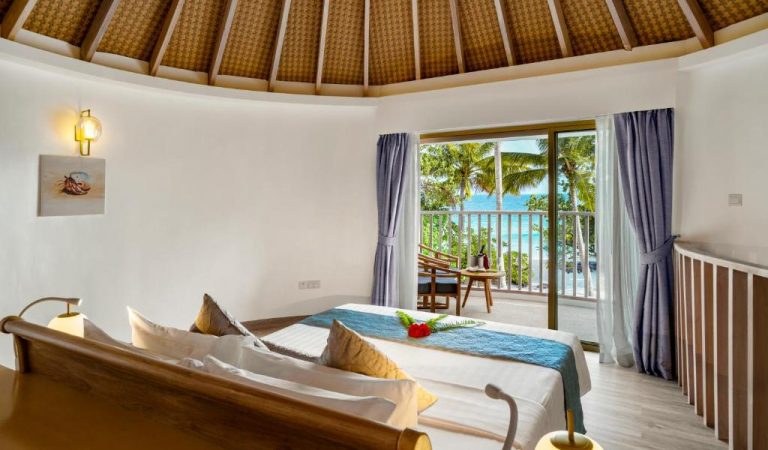 Bandos Maldives - Photo: Booking.com