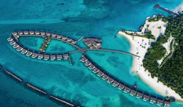 Over water villas at Atmosphere Kanfushi, the company's first resort in the Maldives - Photo: hotelinvestmenttoday.com
