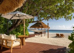 Banyan Tree Vabbinfaru Celebrates Its Island Legacy with Coral Conservation and Wellbeing Experiences