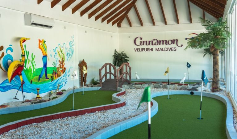 Cinnamon Velifushi Maldives Enhances Guest Leisure with New Indoor Mini Golf Centre