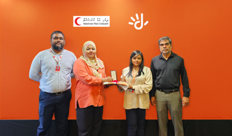 Dhiraagu Renews Partnership with Maldivian Red Crescent for 2025–2026