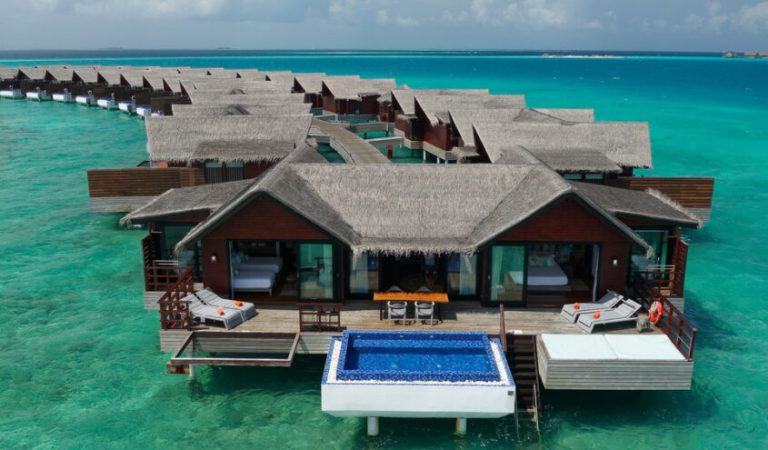 Grand Park Kodhipparu Maldives Celebrates Ninth Anniversary with Summer Lagoon Living Campaign