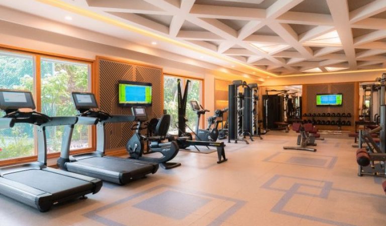 Hideaway-Fitness-Wellness-and-Badminton-3-672x428