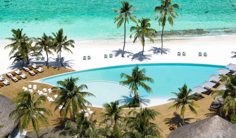 Ifuru Island Maldives Honoured as Best Luxury Beach Property at Global Seven Stars Awards