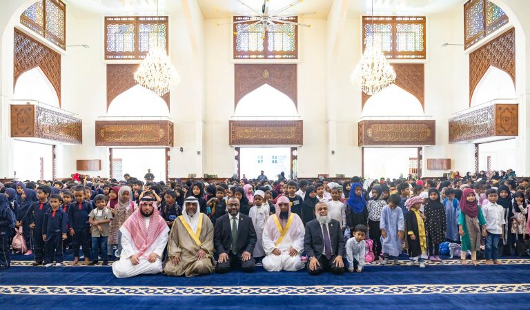 Imam of Masjid Al-Nabawi Shares Heartwarming Moment with Young Learners at Islamic Centre 5