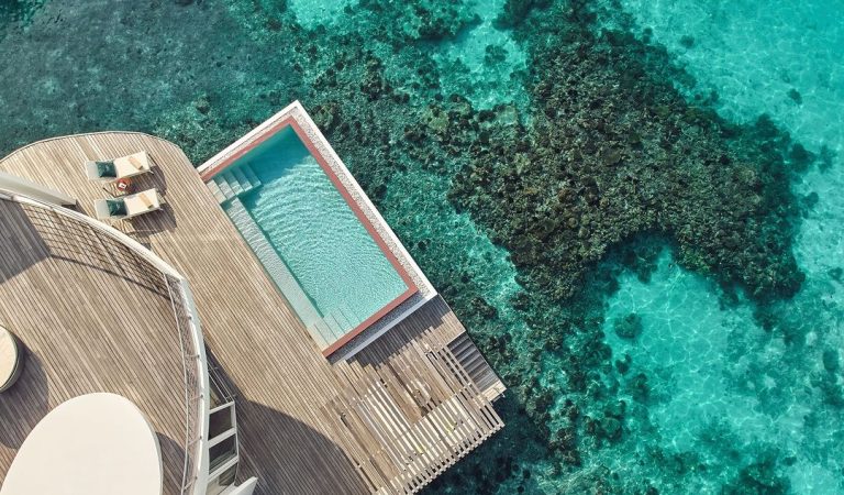 Jumeirah Olhahali Island Launches 'A Season by the Sea' Festivities in the Maldives