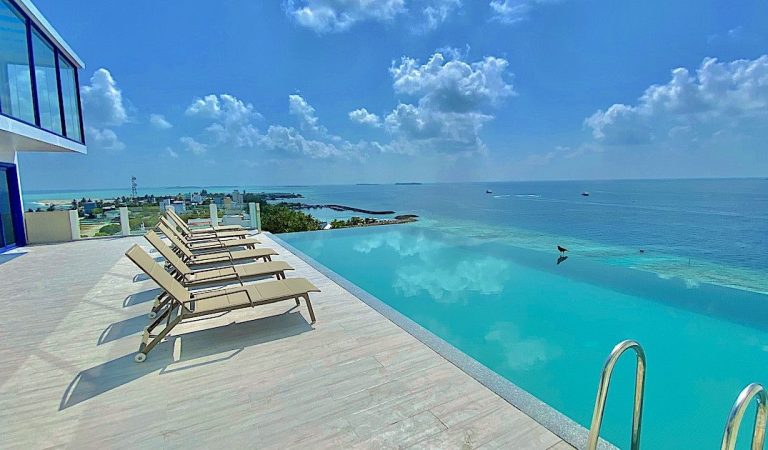Kaani Palm Beach and Kaani Grand Seaview Earn Tripadvisor Travellers’ Choice™ 2025 Award