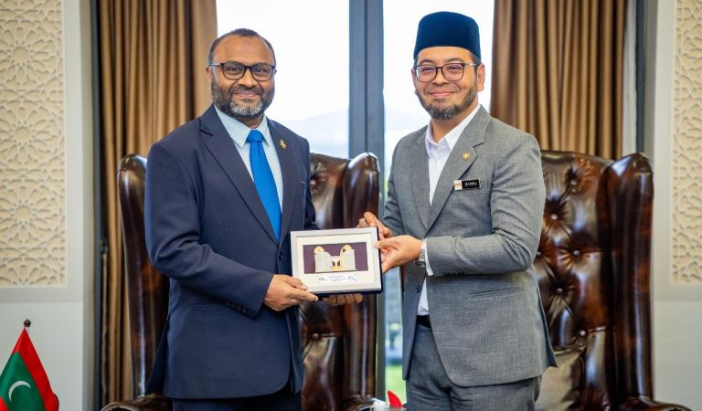 Maldives and Malaysia Advance Cooperation in Islamic Affairs and Education During Ministerial Meeting in Kuala Lumpur