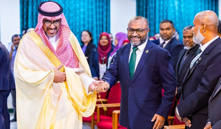 Minister Dr. Shaheem Travels to Saudi Arabia for Islamic University of Madinah Conference on Intellectual Challenges