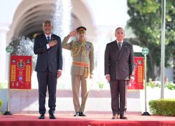 President Muizzu Receives Ceremonial Welcome at Pakistan Prime Minister House During State Visit