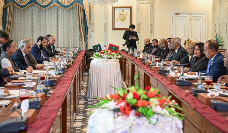 President Muizzu and Pakistan PM Shehbaz Sharif Set Ambitious USD 200 Million Trade Target as Bilateral Cooperation Expands