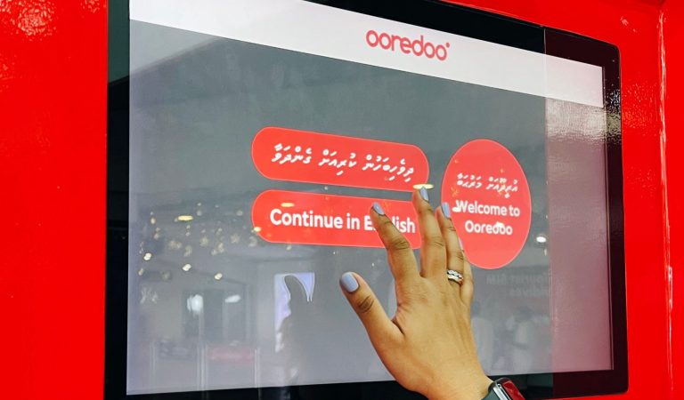 Stay Connected Even Without Your Phone Ooredoo Introduces Samsung eSIM Watch Service in Maldives