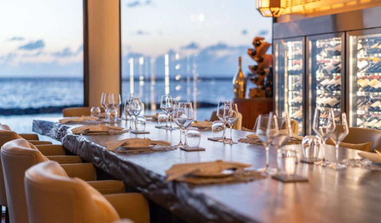 VARU by Atmosphere Elevates Culinary Offering with New Overwater Dining Experiences in North Malé Atoll