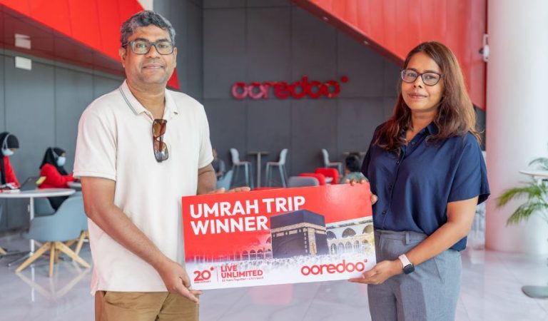 Wajdhee Becomes 10th Winner of Ooredoo Maldives’ #LiveUnlimited Campaign, Secures All-Expenses-Paid Umrah Trip